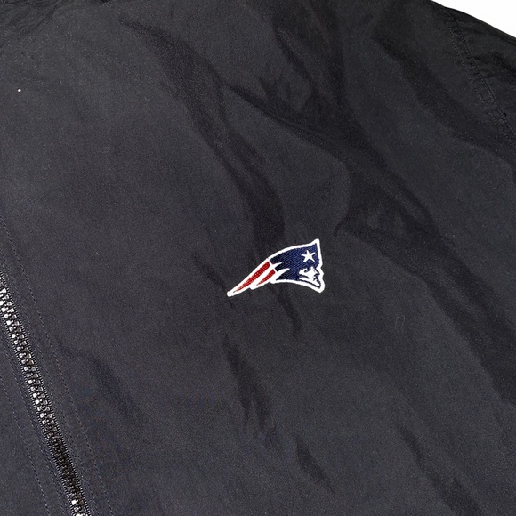 NFL New England Patriots Reebok Golf Black Hooded Windbreaker Jacket | Size XL - Picture 3 of 12